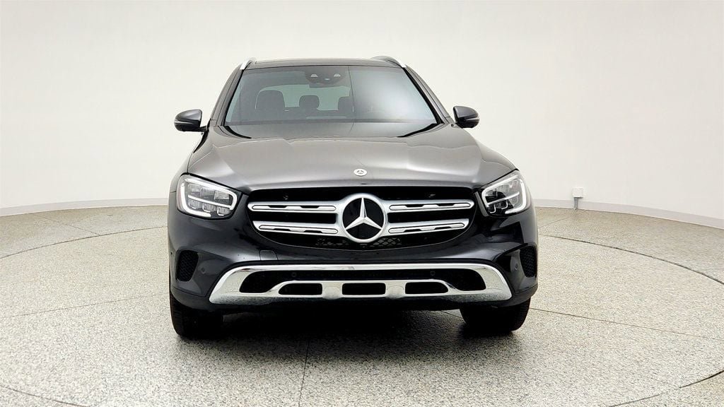 Used 2021 Mercedes-Benz GLC 300 w/ Multimedia Package image 2