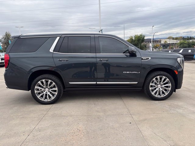 Used 2022 GMC Yukon Denali w/ Denali Premium Package AWD/4WD image 5