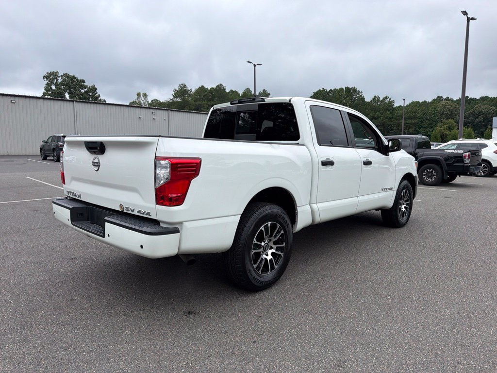 Certified 2023 Nissan Titan SV AWD/4WD image 5