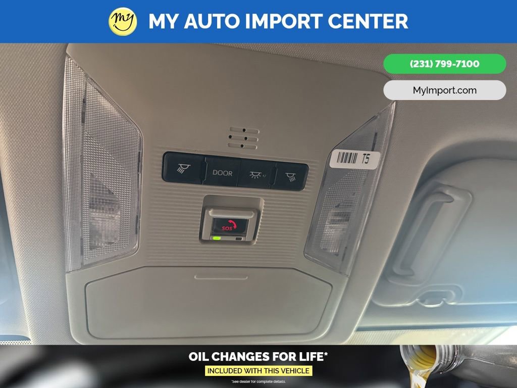 Used 2024 Toyota RAV4 Adventure image 23