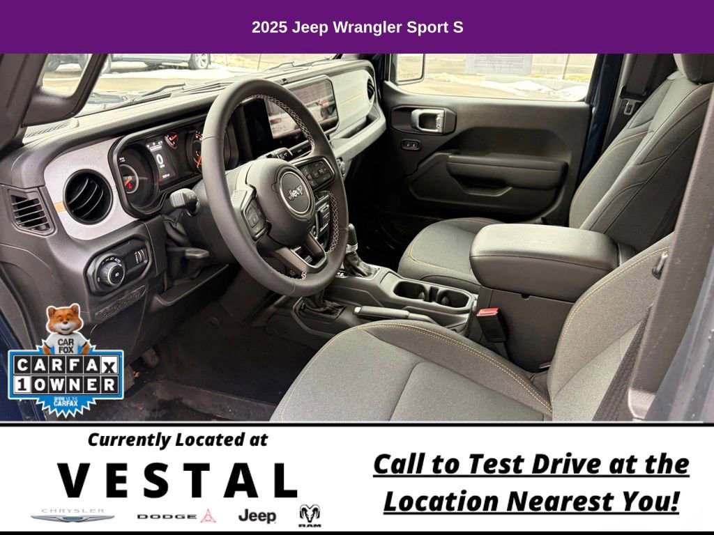 Used 2025 Jeep Wrangler Sport AWD/4WD image 9