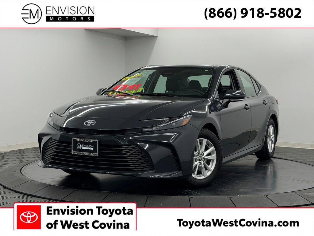 Used 2026 Toyota Camry LE image 1