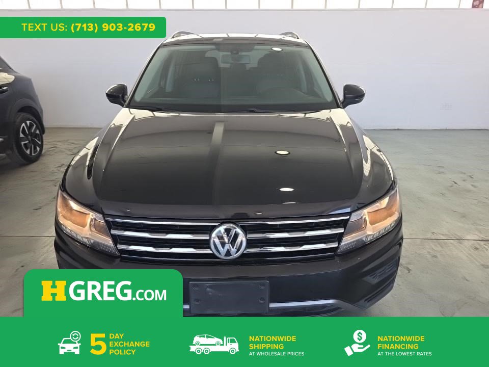 Used 2020 Volkswagen Tiguan SE w/ Panoramic Sunroof Package image 1