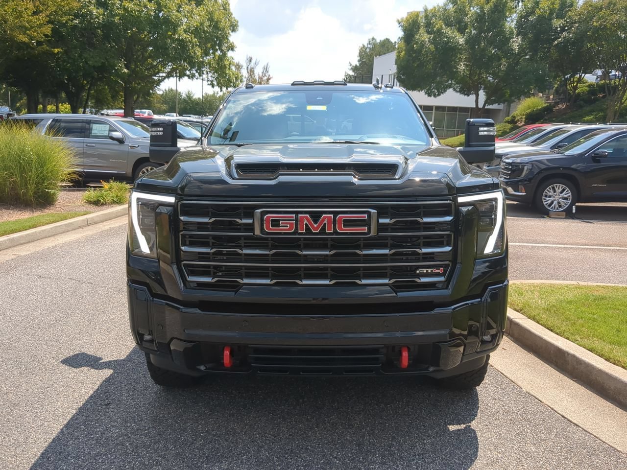 New 2026 GMC Sierra 2500 AT4 w/ AT4 Premium Plus Package AWD/4WD image 3