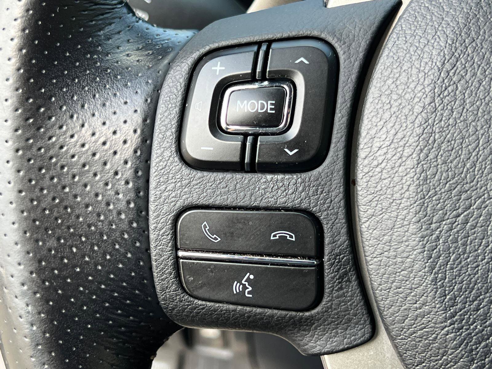 Used 2017 Lexus IS 350 F Sport w/ F Sport Package image 25