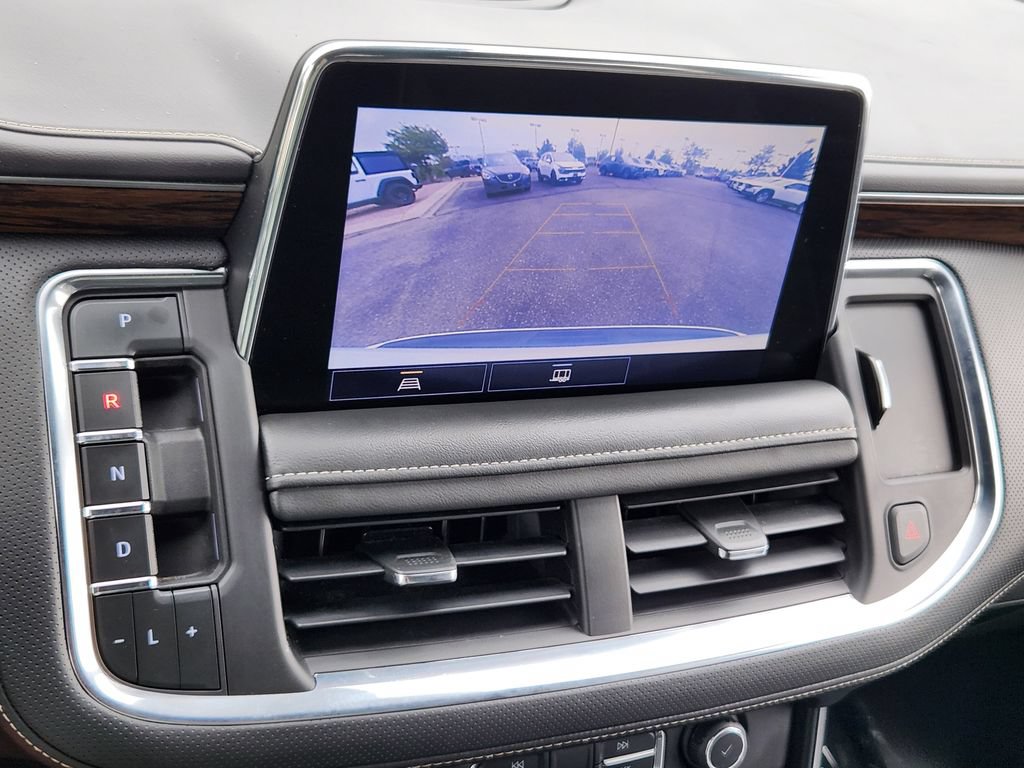 Used 2021 Chevrolet Suburban Premier AWD/4WD image 9