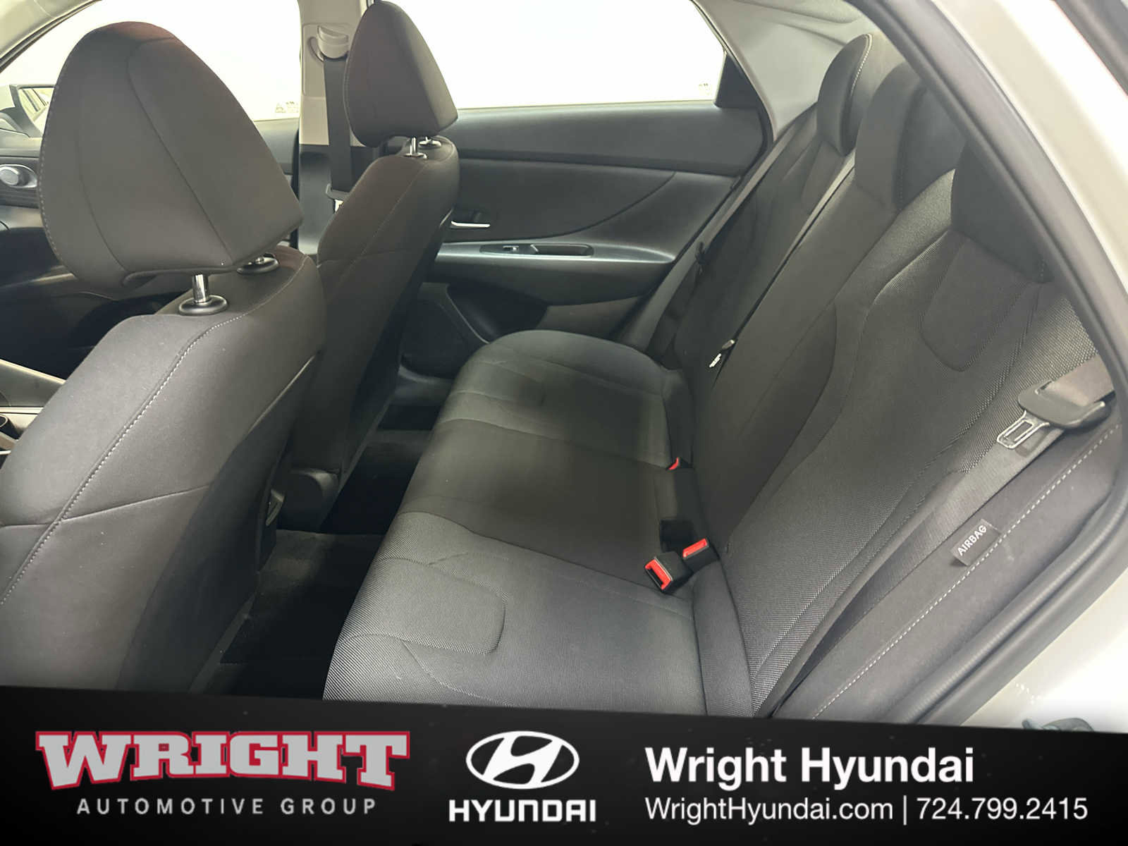 Certified 2025 Hyundai Elantra SE image 13