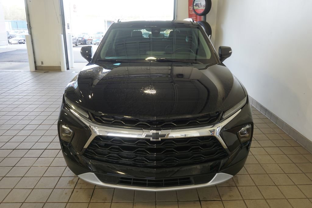Used 2024 Chevrolet Blazer LT AWD/4WD image 14