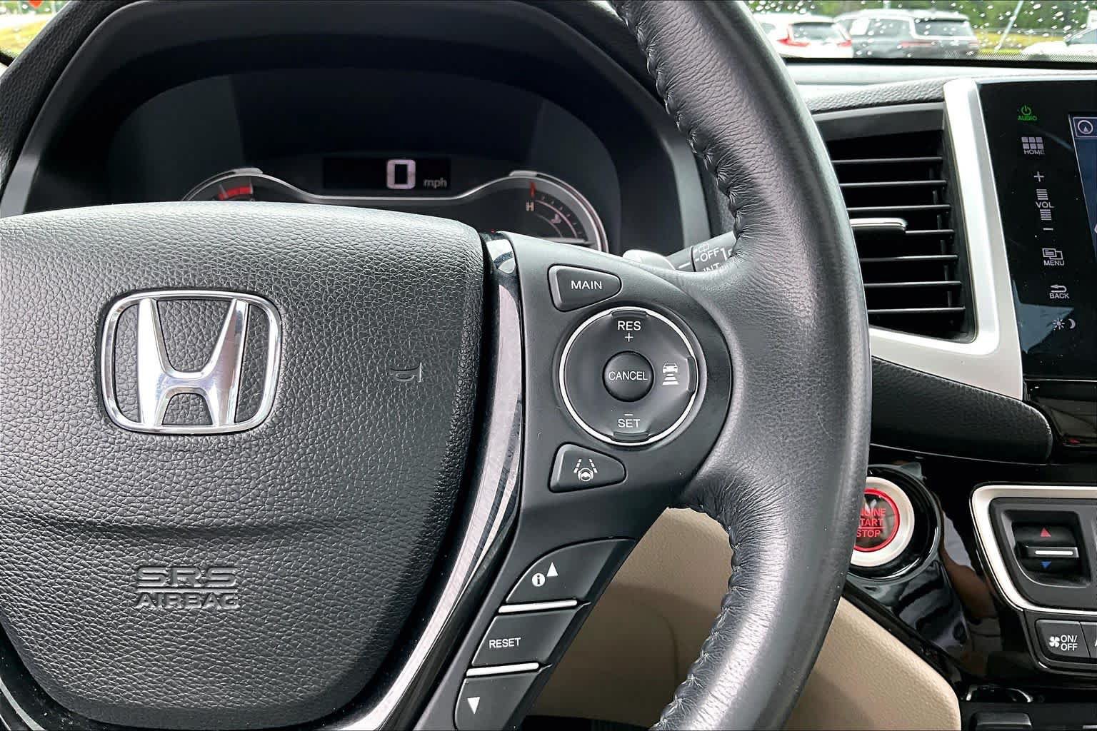 Used 2016 Honda Pilot Touring image 25