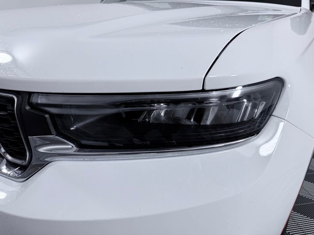 Used 2025 Jeep Grand Cherokee Laredo X w/ Luxury Tech Group I image 26