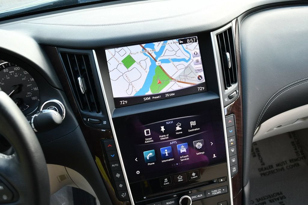 Used 2018 INFINITI Q50 Luxe w/ Sensory Package (Luxe) RWD image 13