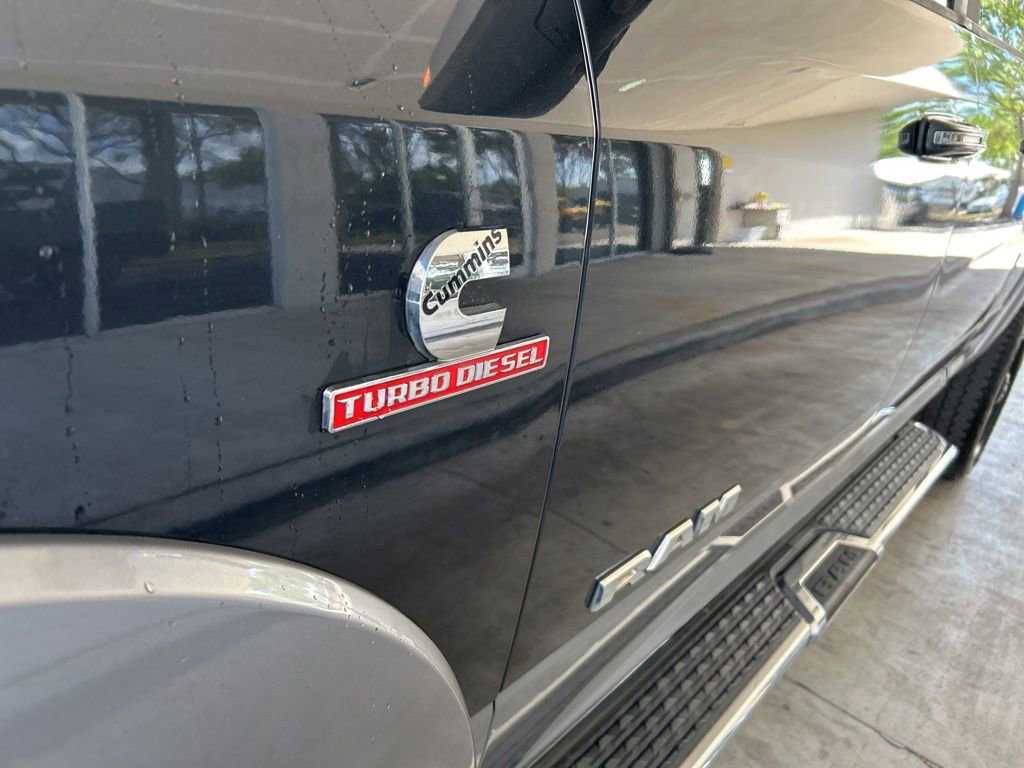 Used 2019 RAM 2500 Laramie image 15