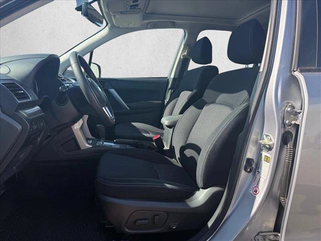 Used 2017 Subaru Forester 2.5i Premium w/ All-Weather Package AWD/4WD image 10
