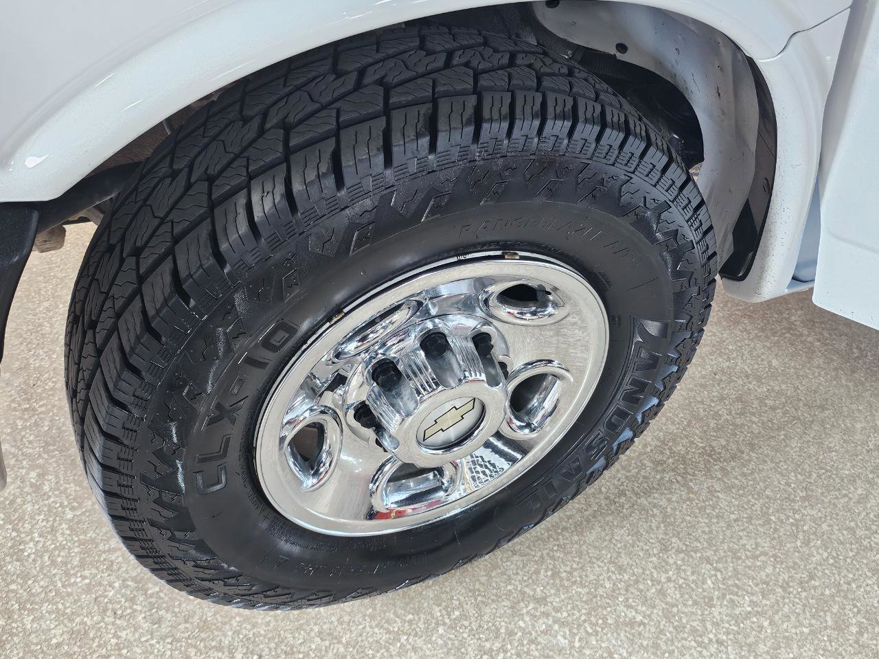 Used 2016 Chevrolet Express 3500 LT w/ LT Preferred Equipment Group image 34