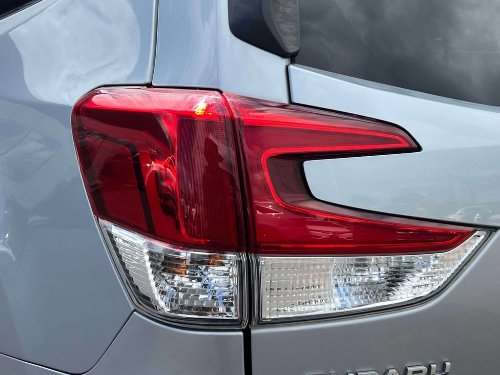 Used 2019 Subaru Forester Limited AWD/4WD image 9