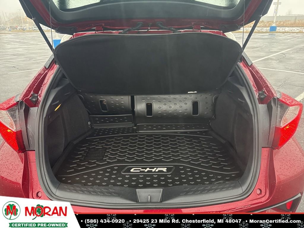 Used 2018 Toyota C-HR XLE image 26