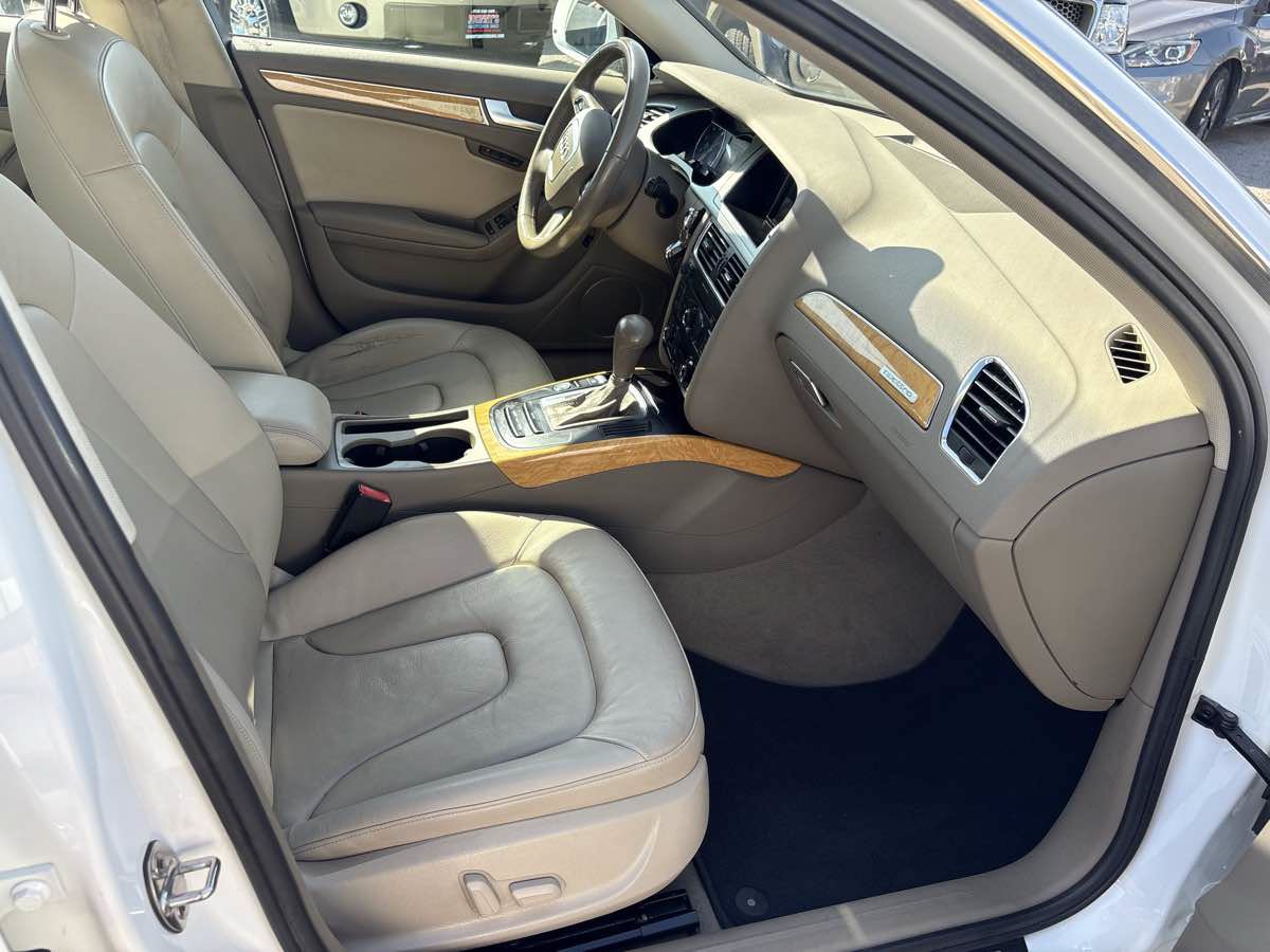 Used 2009 Audi A4 2.0T Prestige AWD/4WD image 28