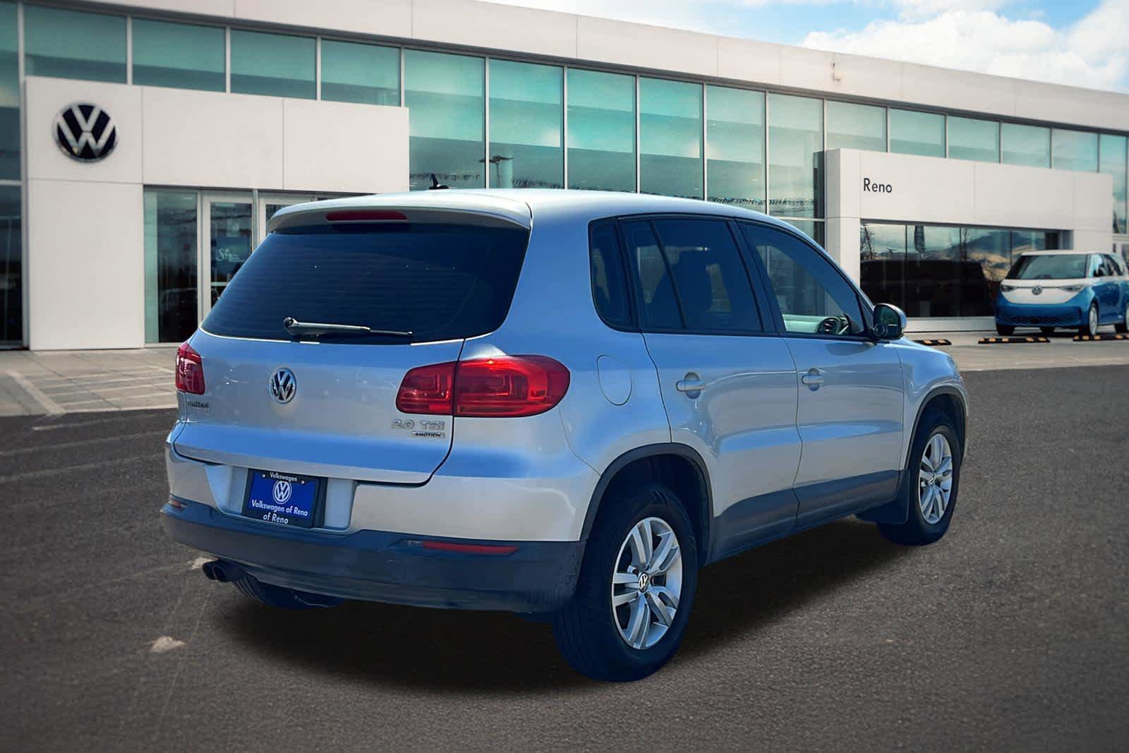 Used 2013 Volkswagen Tiguan S AWD/4WD image 5
