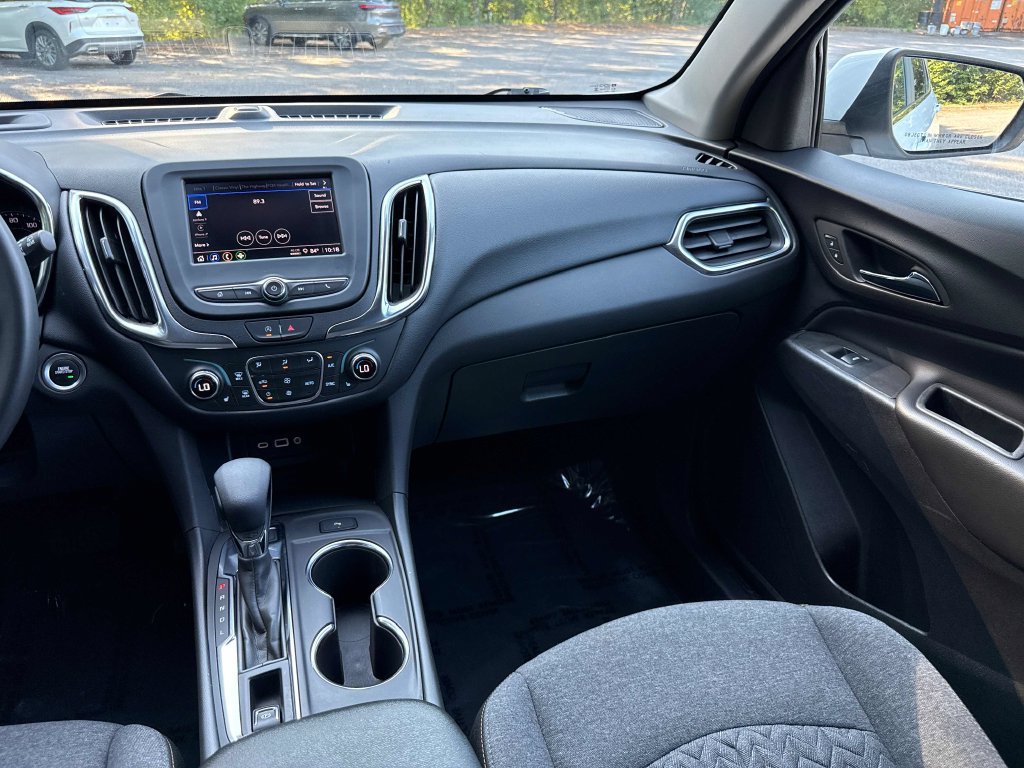 Used 2024 Chevrolet Equinox LT AWD/4WD image 15