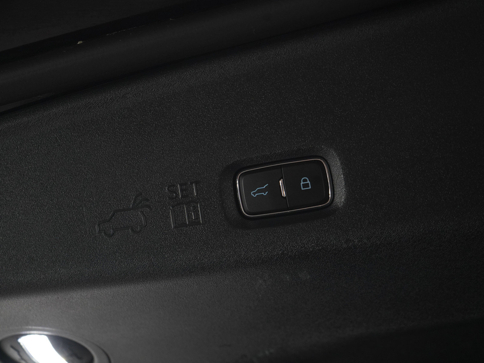 Used 2025 Ford Expedition Platinum AWD/4WD image 19