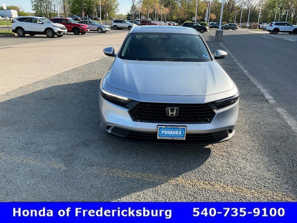 Used 2024 Honda Accord EX image 9