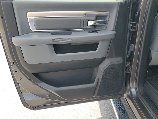 Used 2018 RAM 2500 SLT image 23