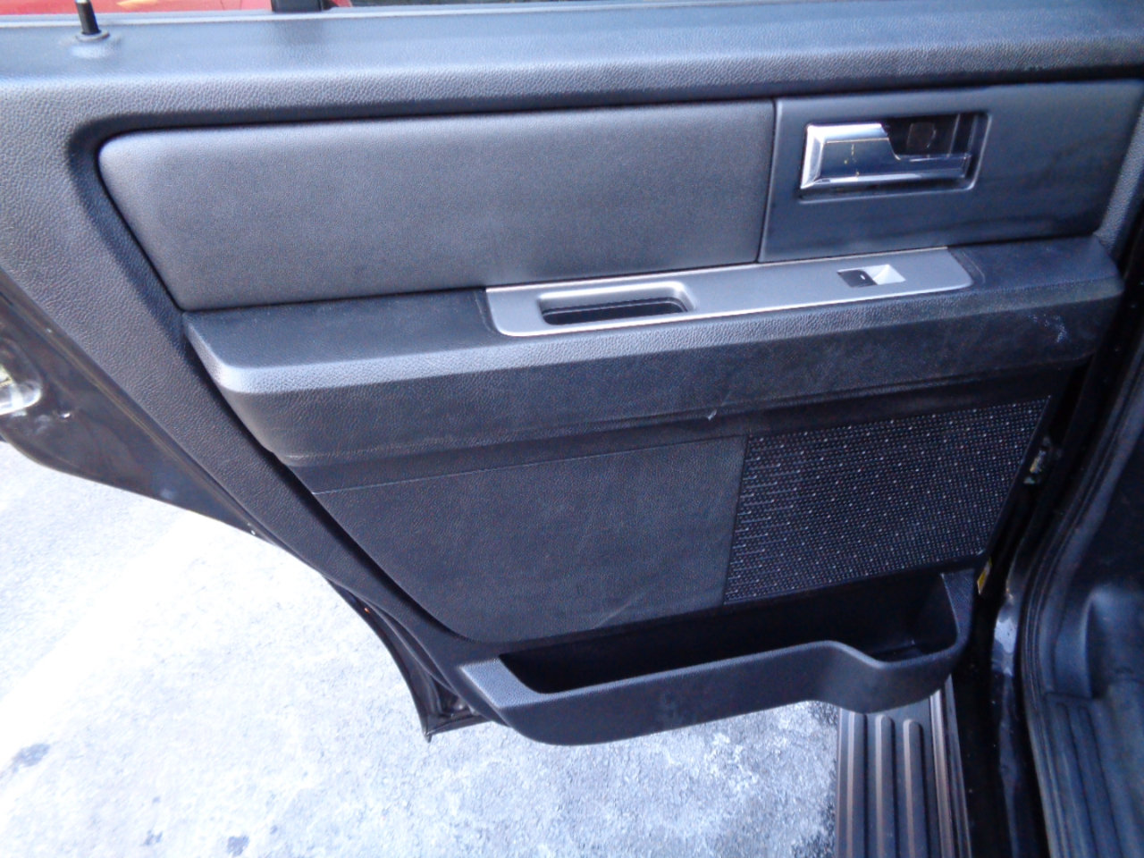 Used 2016 Ford Expedition XL image 22