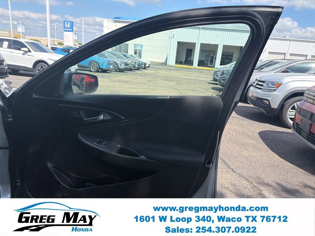 Used 2025 Chevrolet Malibu LT FWD image 28