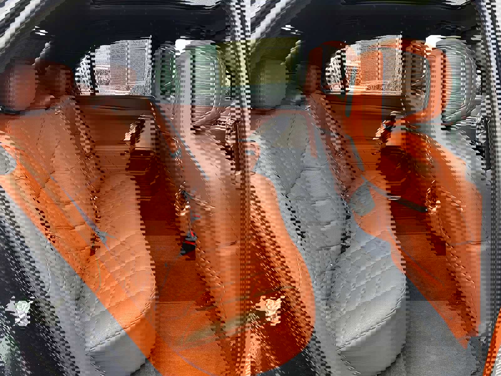 Used 2023 BMW 760i xDrive image 12