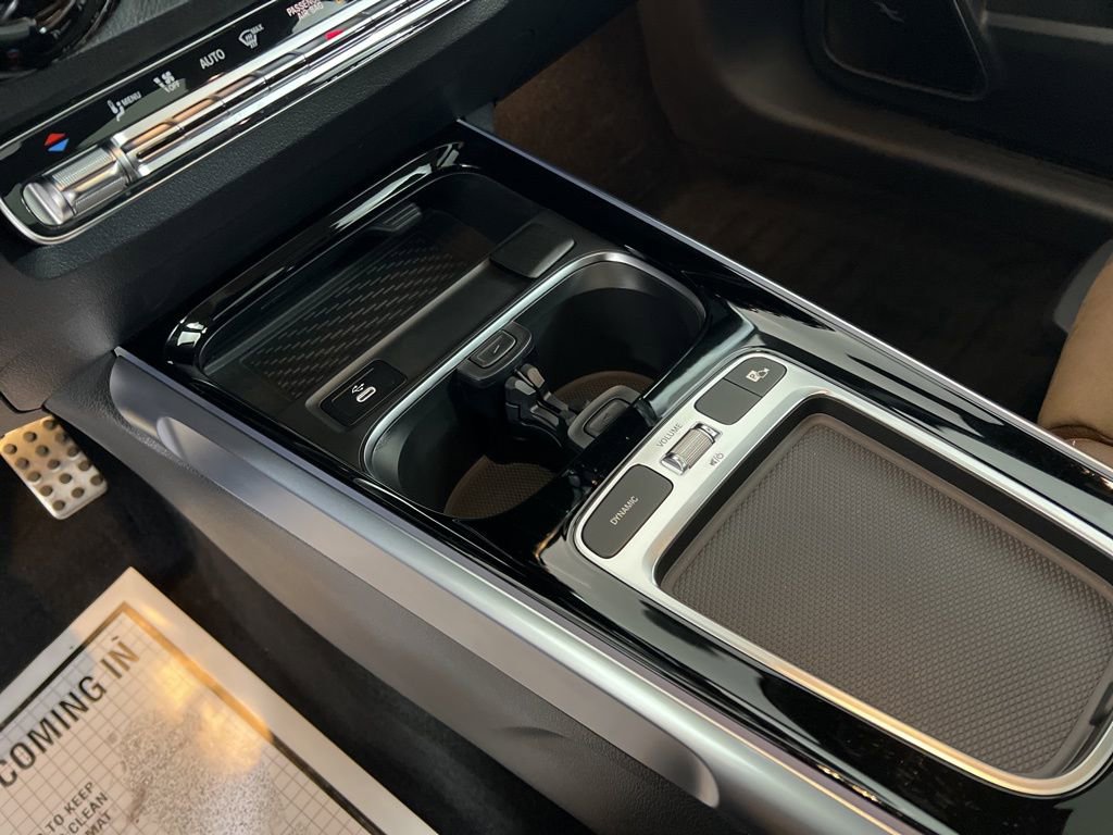 Certified 2025 Mercedes-Benz GLB 250 4MATIC image 8