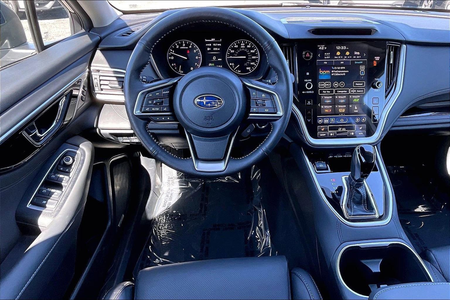 Certified 2025 Subaru Outback Limited w/ Popular Package #2 image 5