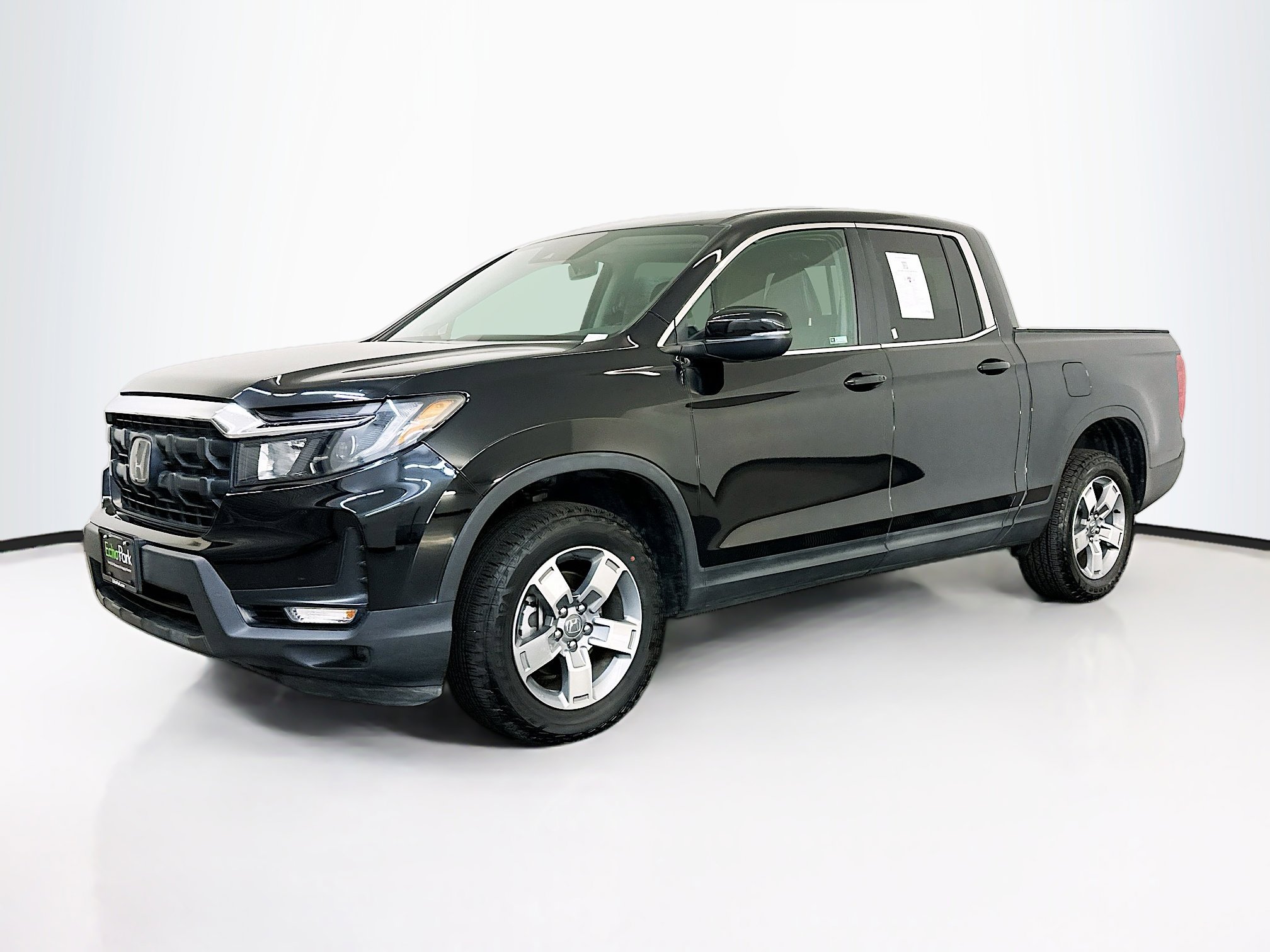 Used 2025 Honda Ridgeline RTL image 3
