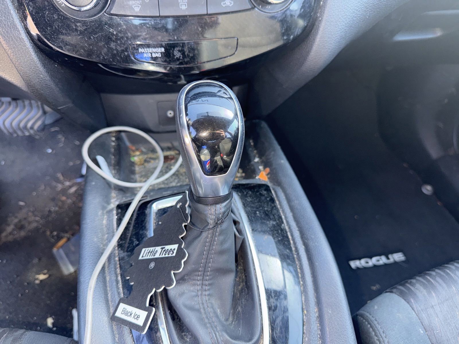 Used 2018 Nissan Rogue S FWD image 11