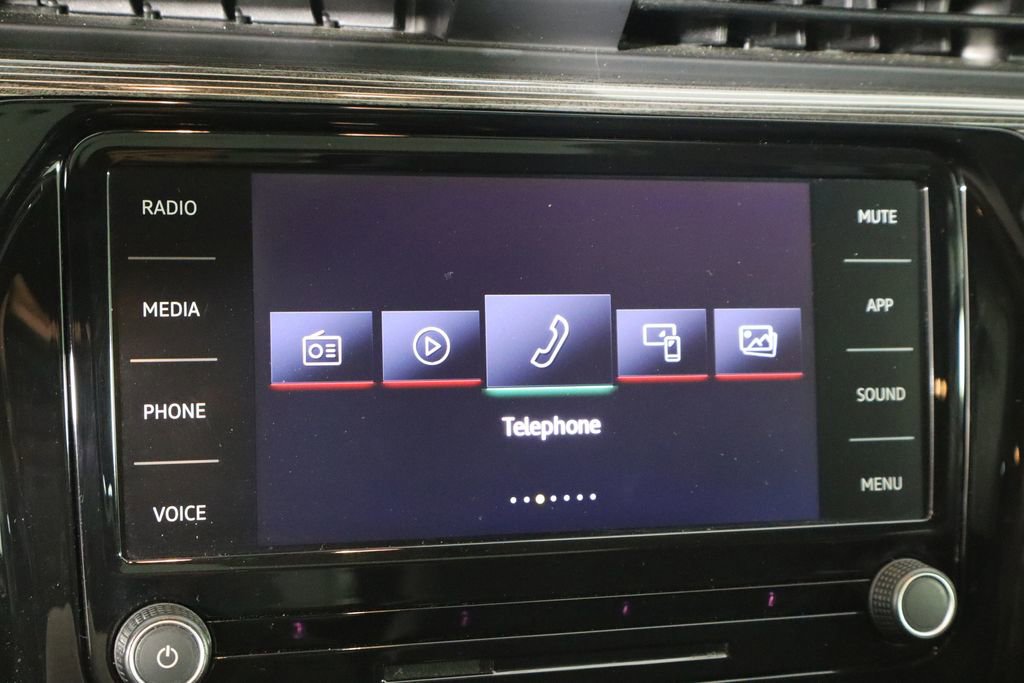 Used 2020 Volkswagen Passat 2.0T R-Line image 42