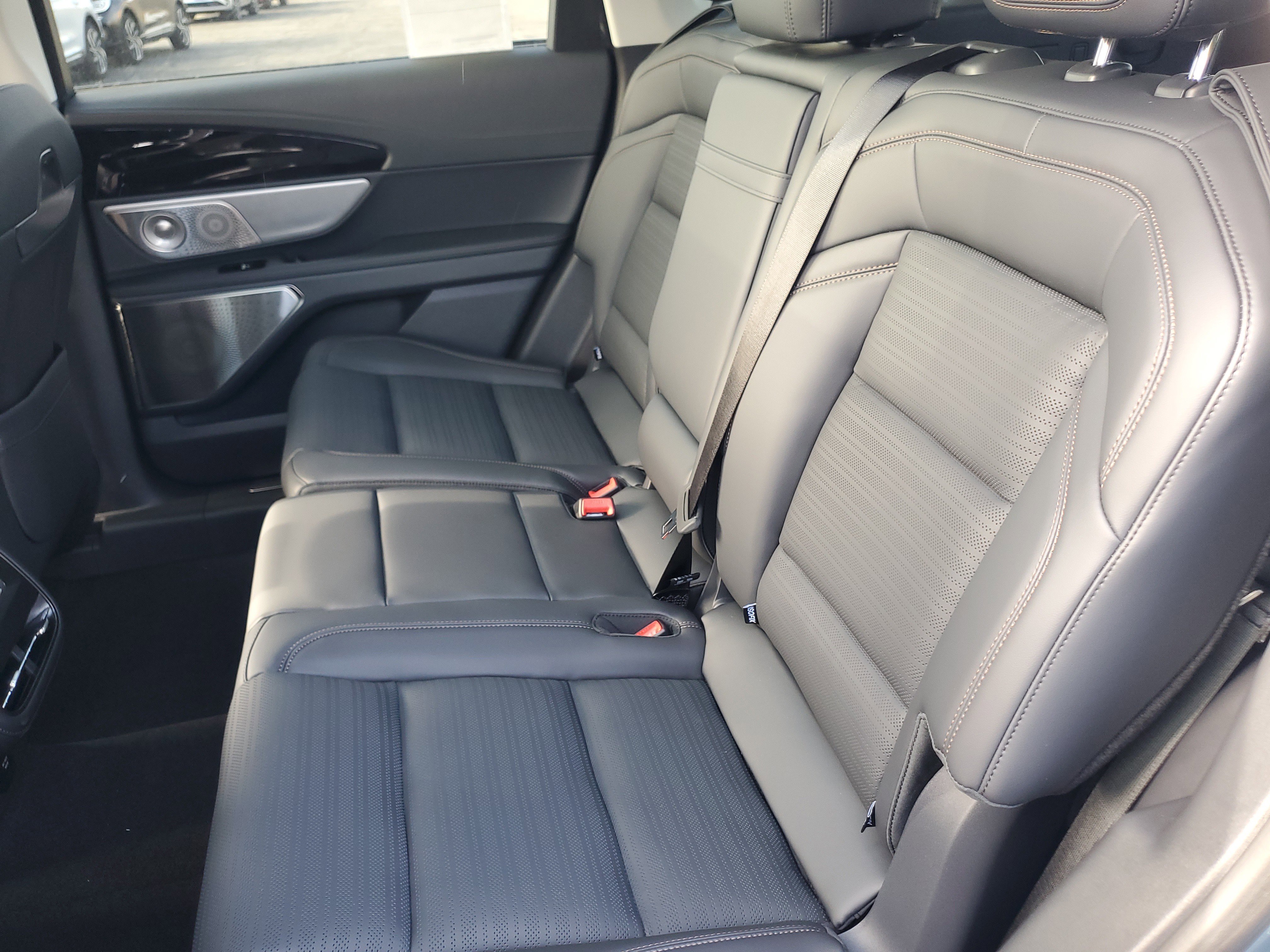 New 2026 Lincoln Nautilus Reserve image 30