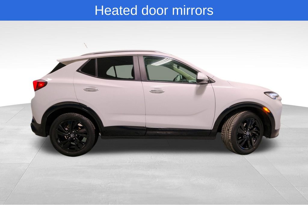 Used 2024 Buick Encore GX Sport Touring image 9
