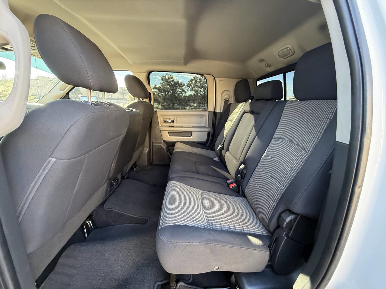 Used 2012 RAM 2500 SLT w/ Protection Group image 21