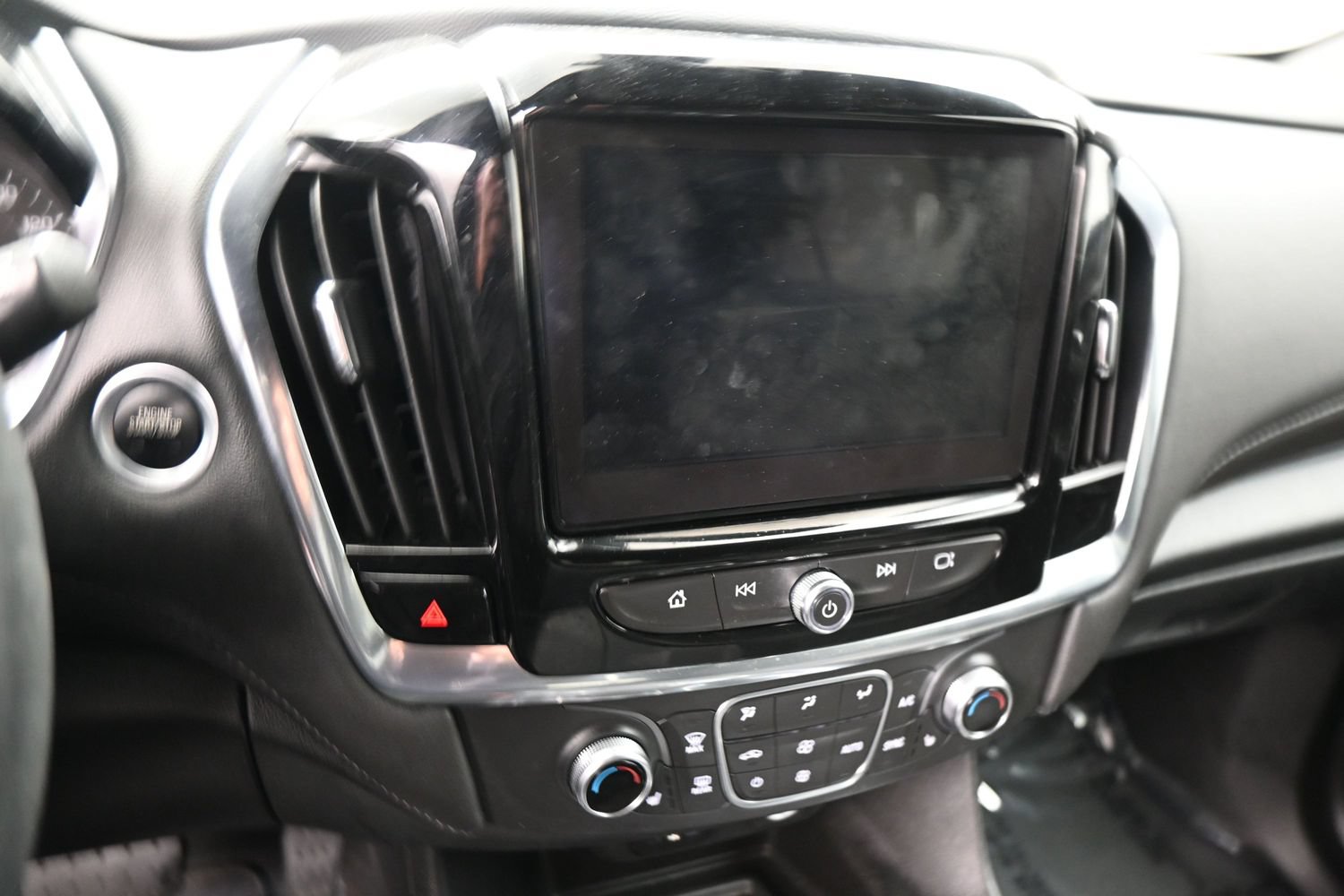 Used 2023 Chevrolet Traverse LT AWD/4WD image 15