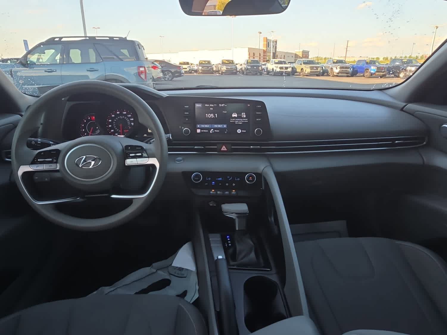 Used 2022 Hyundai Elantra SEL FWD image 20