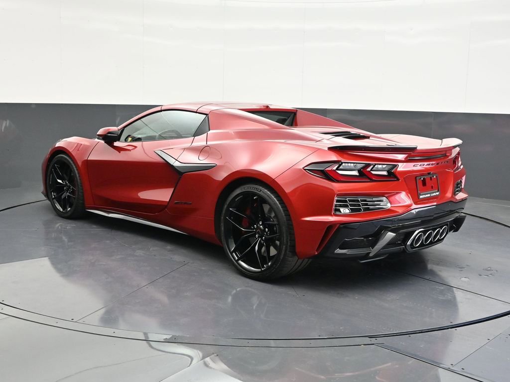 Used 2026 Chevrolet Corvette Z06 image 3