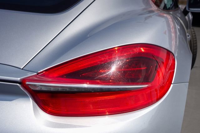 Used 2014 Porsche Cayman RWD image 7