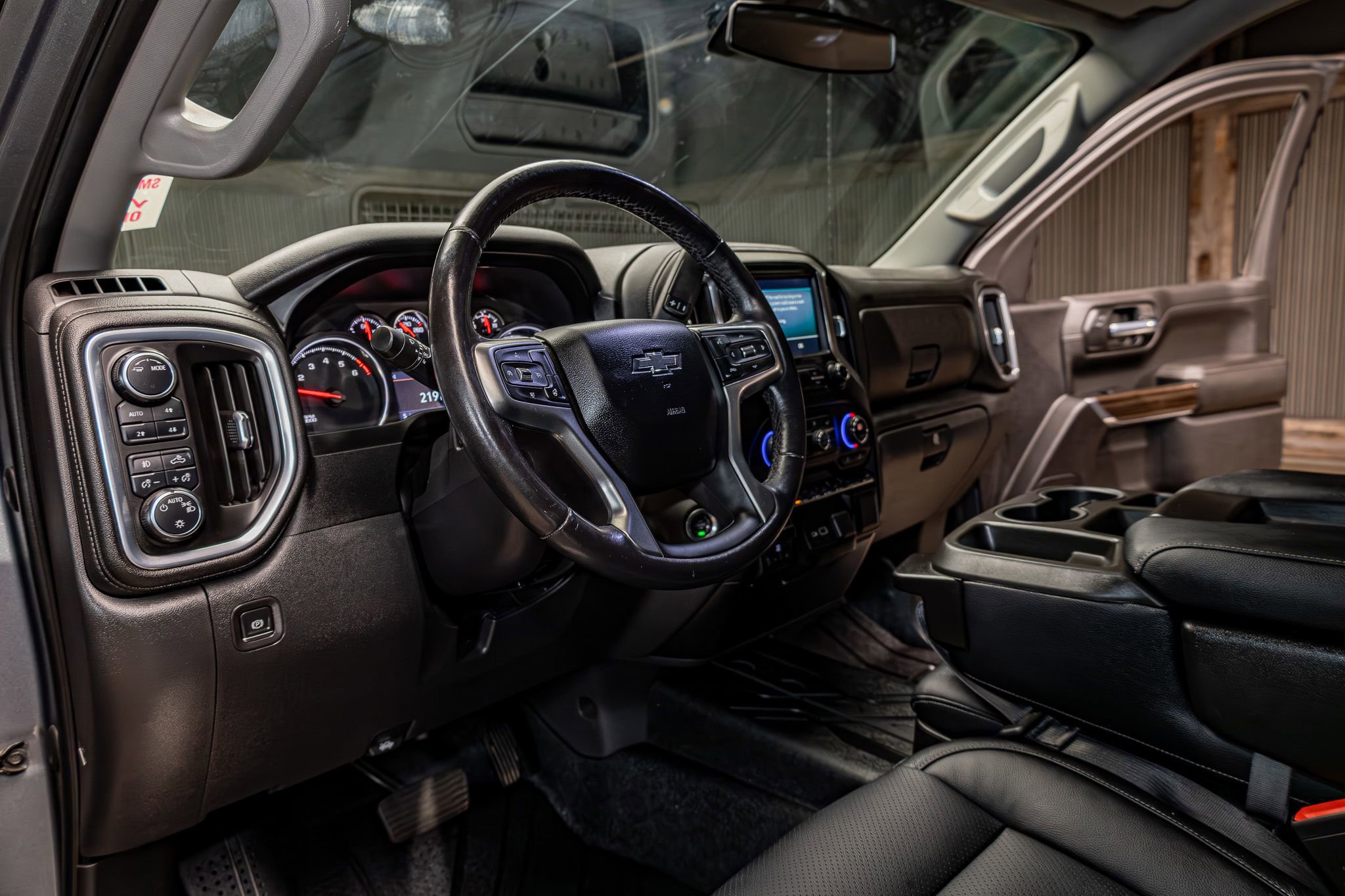 Used 2021 Chevrolet Silverado 1500 RST image 12