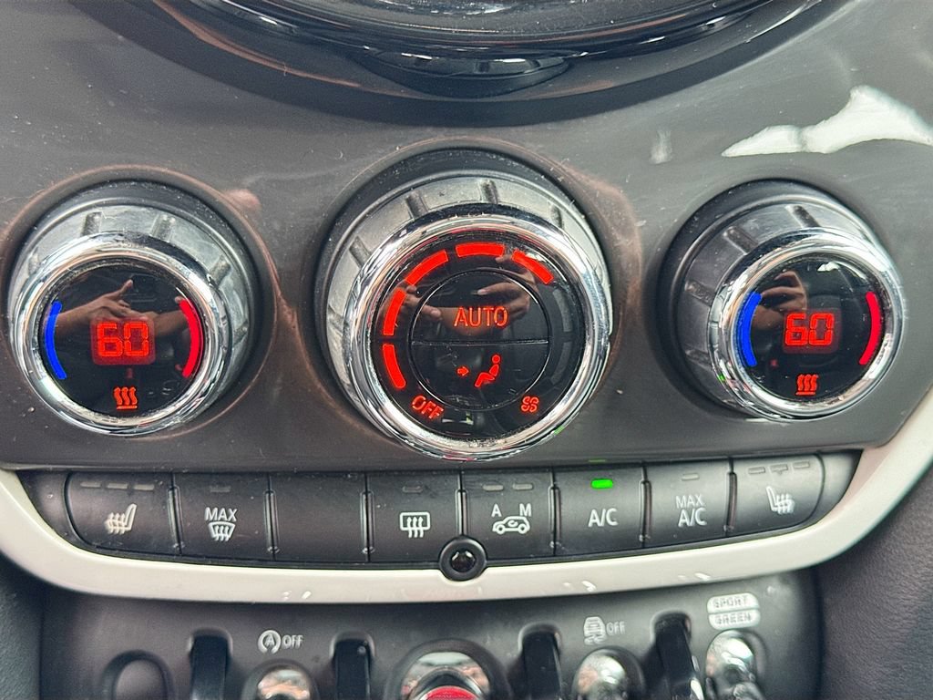 Used 2019 MINI Cooper Countryman S w/ Premium Package FWD image 19