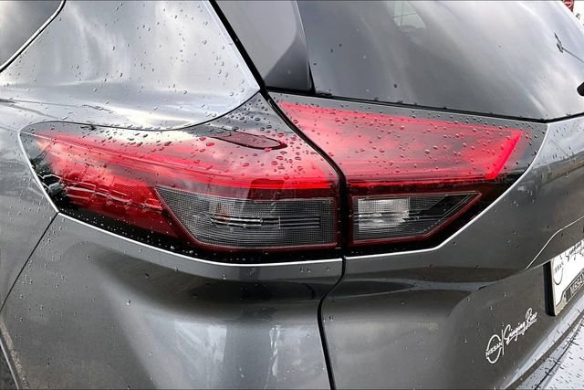 Certified 2025 Nissan Rogue S image 20
