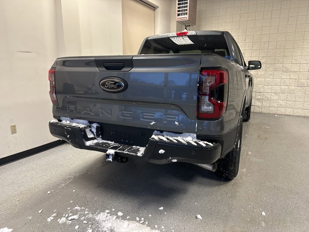 New 2026 Ford Ranger XLT w/ Black Appearance Package image 19