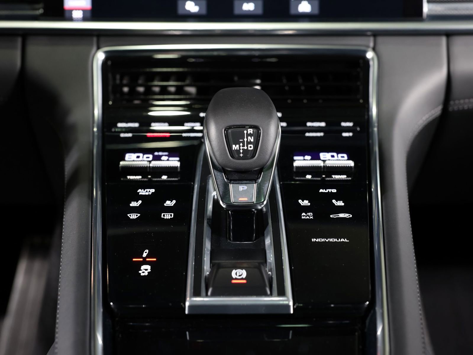 Used 2021 Porsche Panamera Turbo S w/ Assistance Package image 44