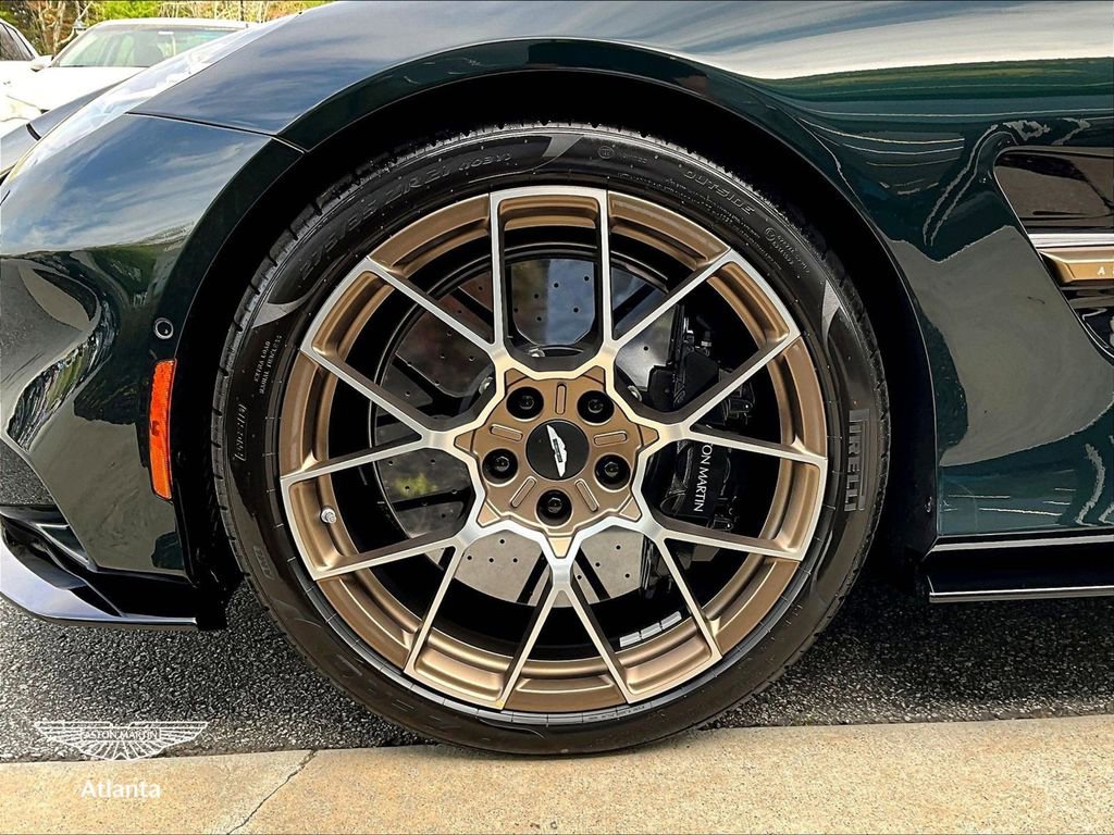 New 2026 Aston Martin Vanquish Convertible image 16