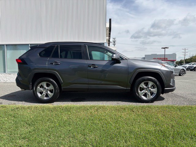 Used 2025 Toyota RAV4 XLE FWD image 10