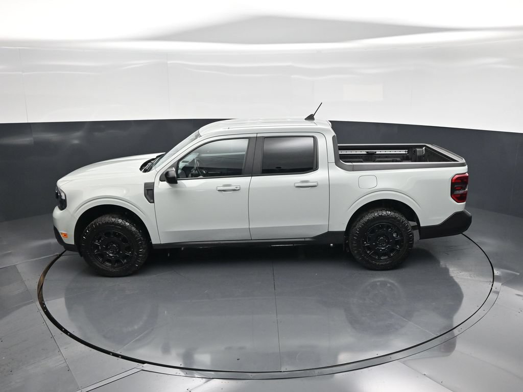 Used 2024 Ford Maverick Lariat w/ Black Appearance Package AWD/4WD image 41