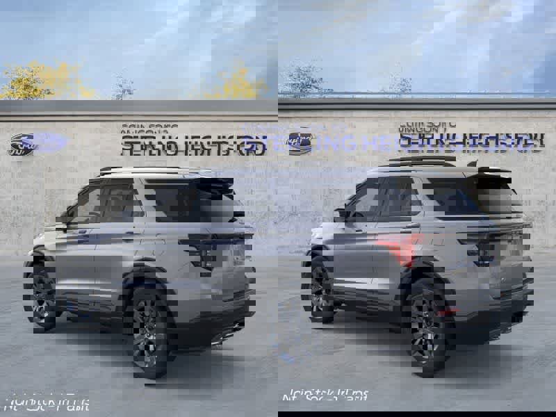 New 2026 Ford Explorer Active w/ Active Comfort Package image 4